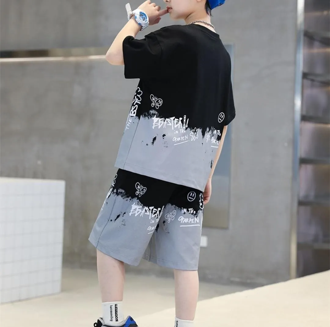 Boys Short Sleeve T-shirt and Pants Suit   536708