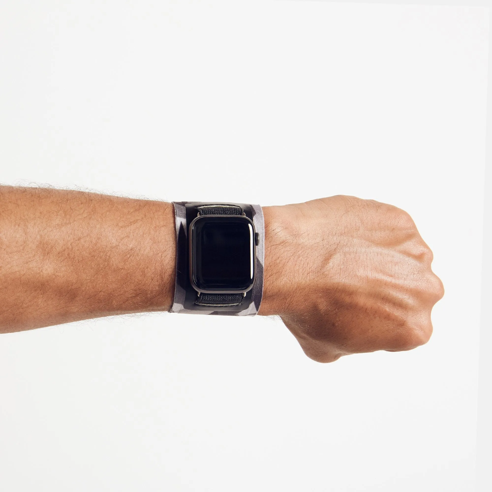 Bucardo Gray Camo Sport Band