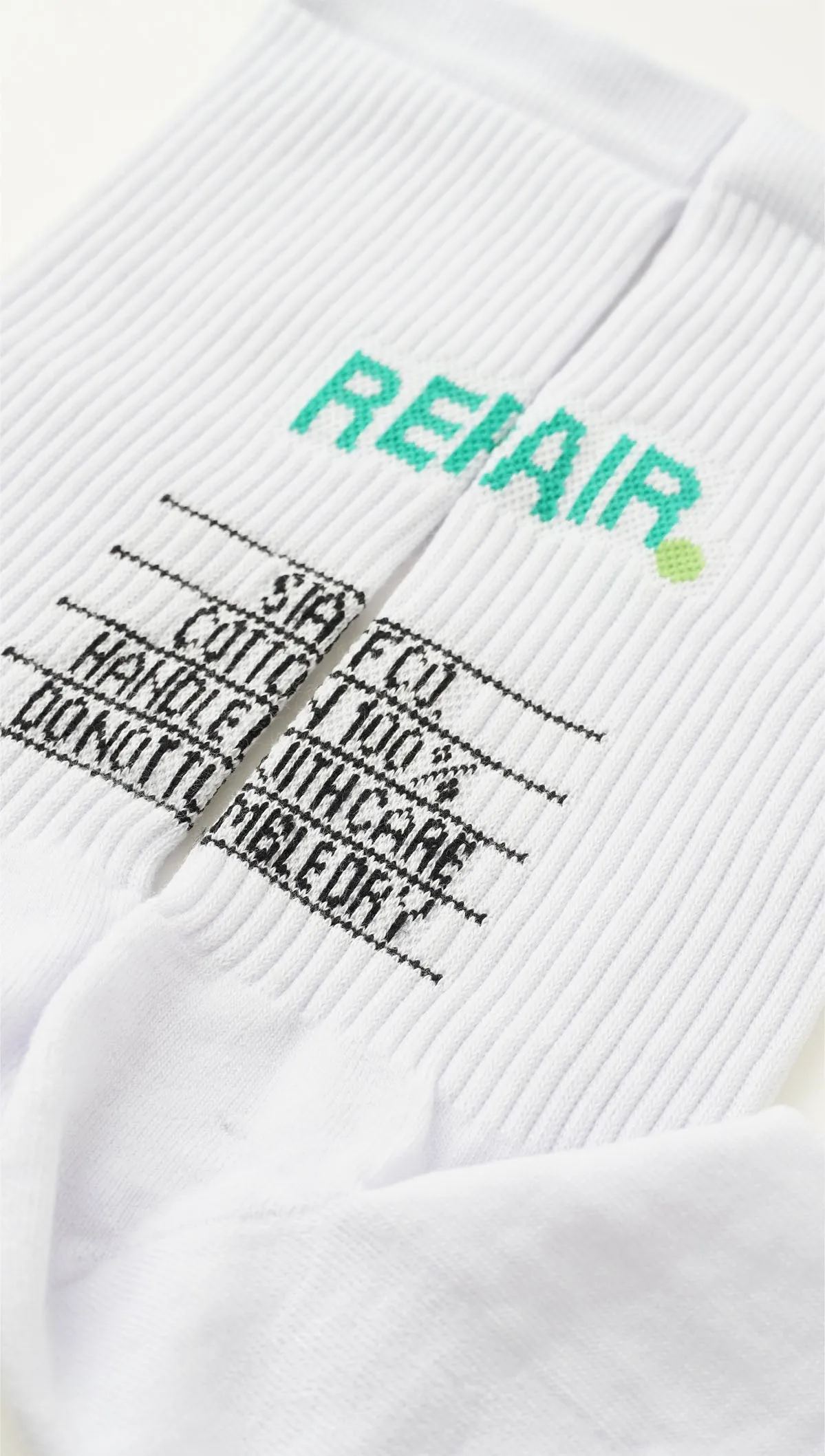 Staff S5 Prototype socks White